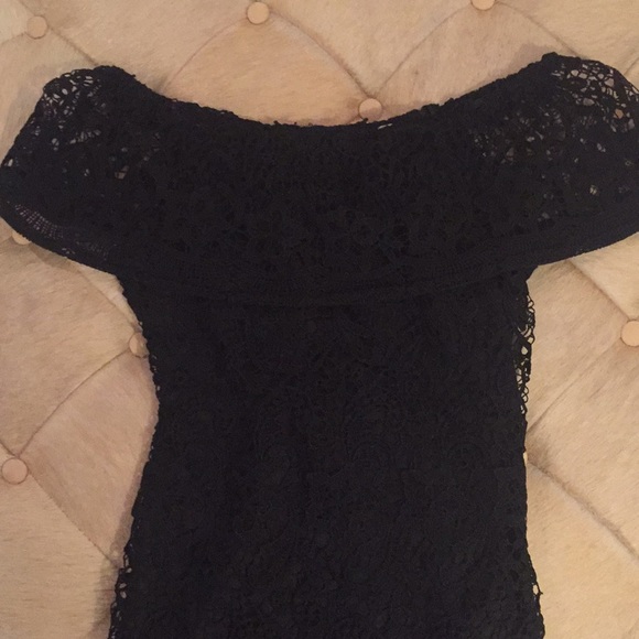 Lace Dress - Picture 2 of 7